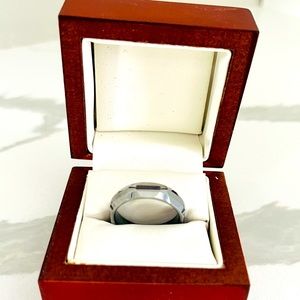 Tungsten ring men’s ring wedding band